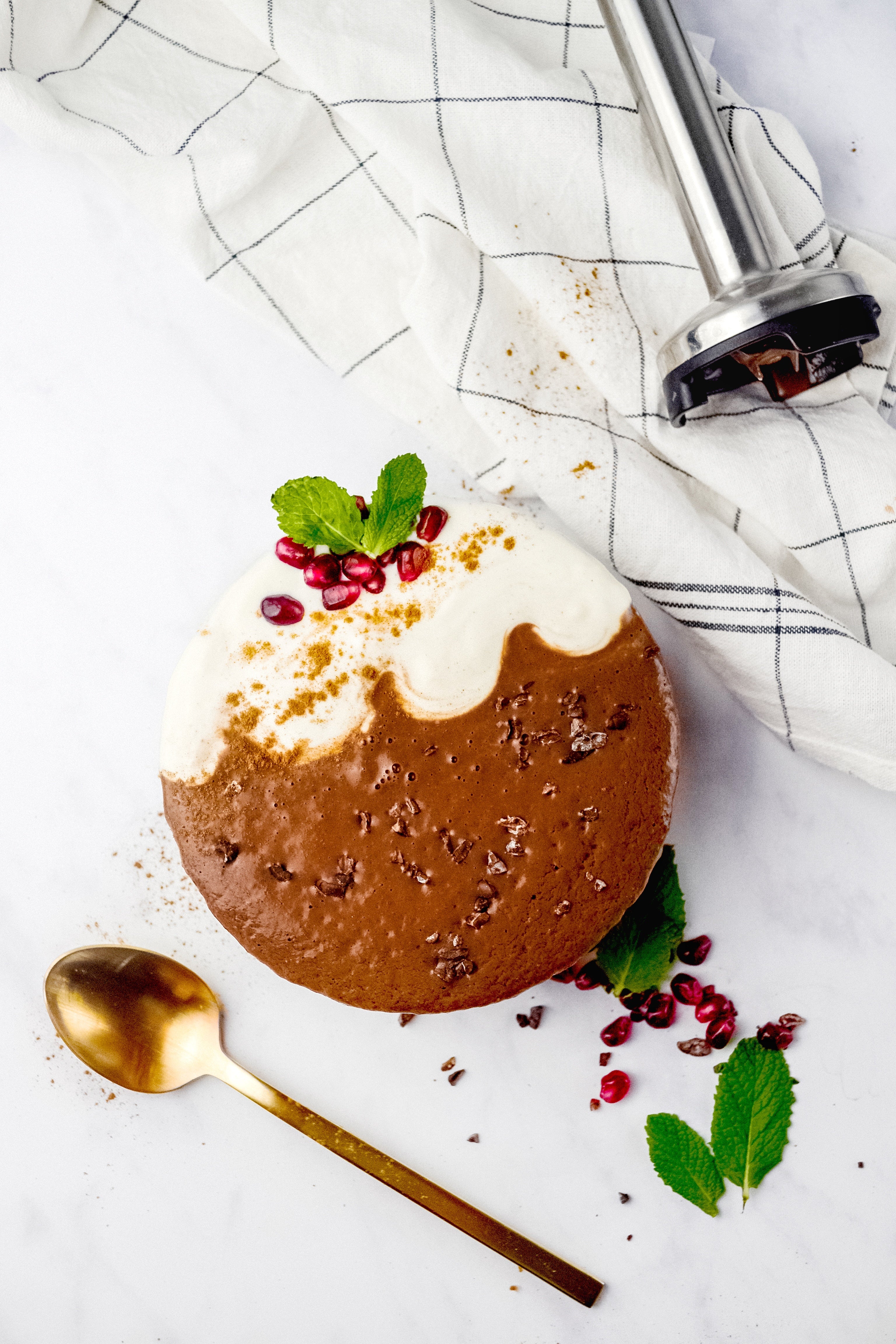 Christmas Pudding Smoothie Bowl