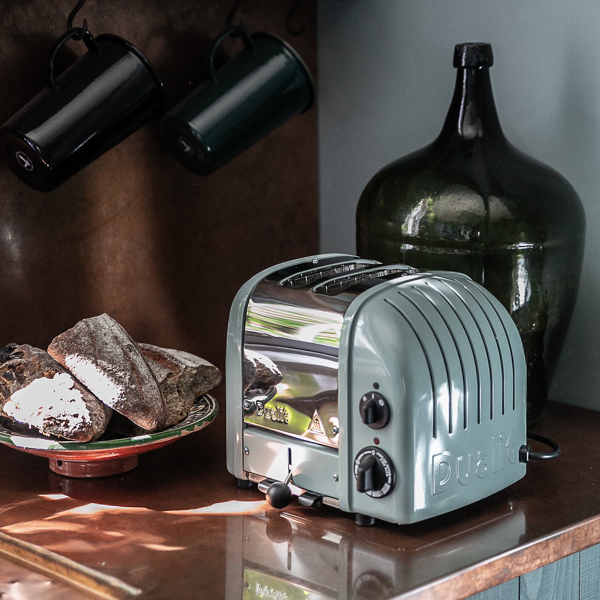 2 Slice Classic Toaster